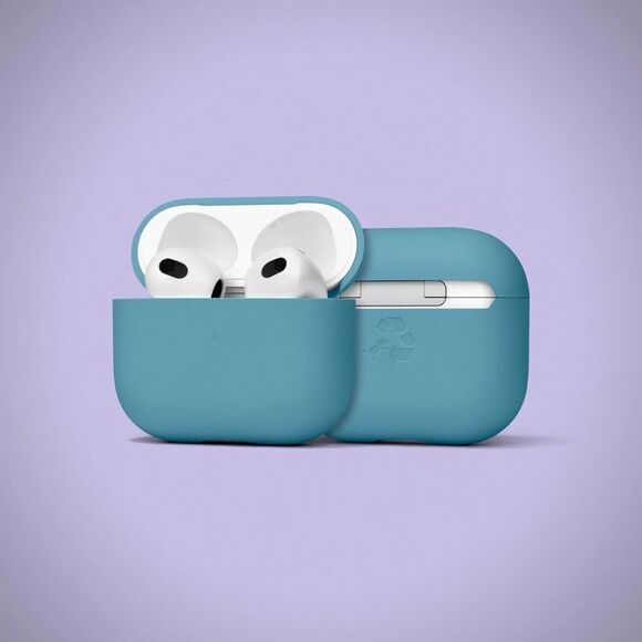 NIB Nimble BACKSTAGE Airpods 3rd Generation Silicone Case - Sea Blue - Picture 1 of 4